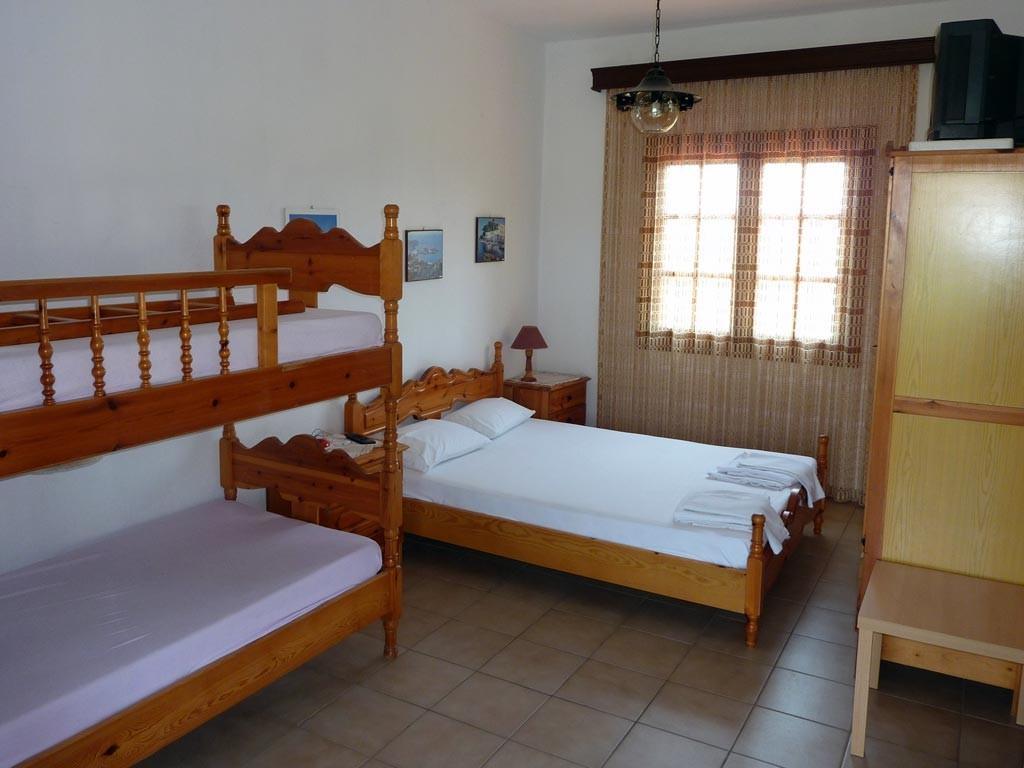 Villa Oasis Nea Poteidaia Exterior foto