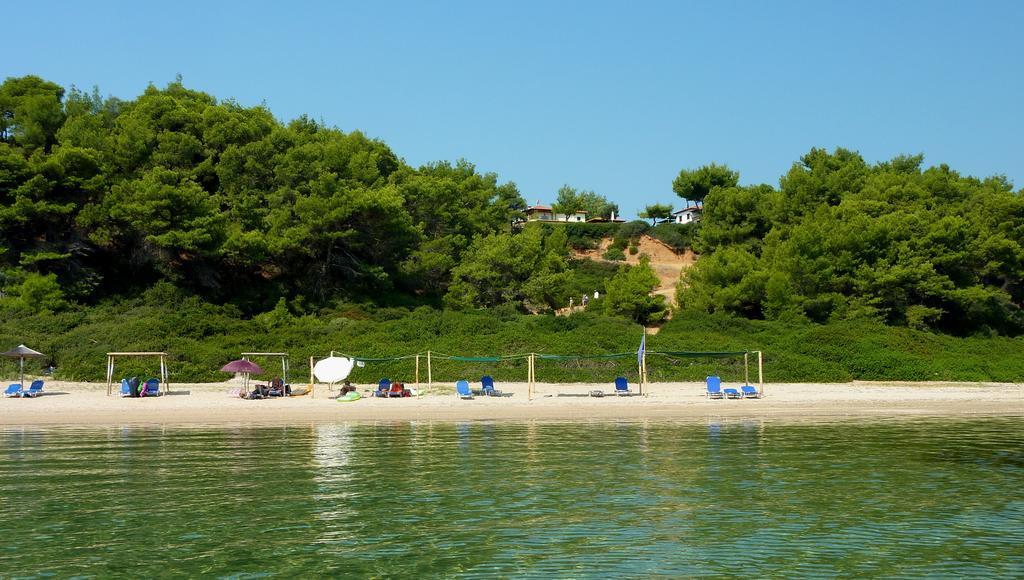 Villa Oasis Nea Poteidaia Exterior foto